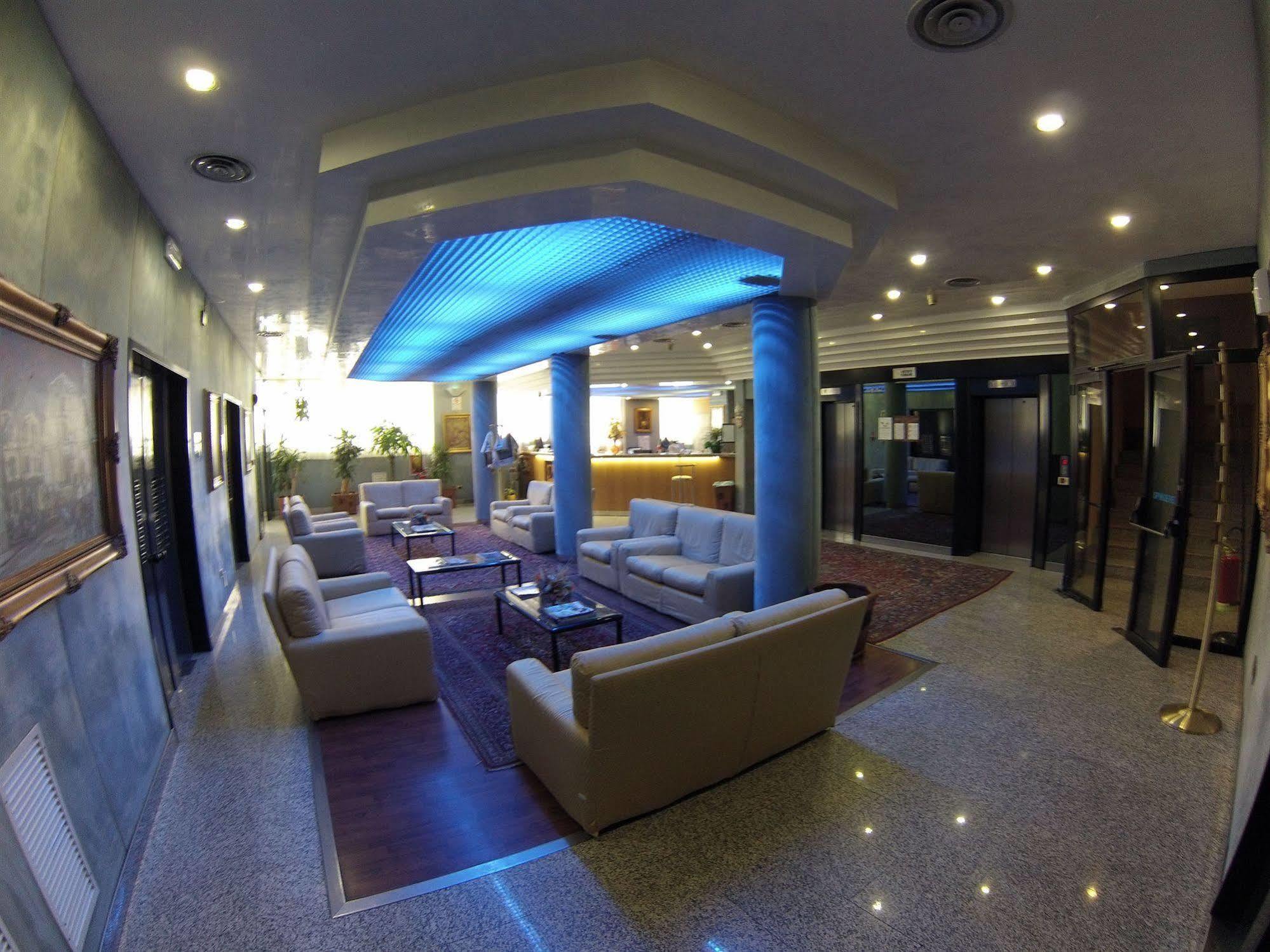 קטנזארו Benny Hotel מראה חיצוני תמונה